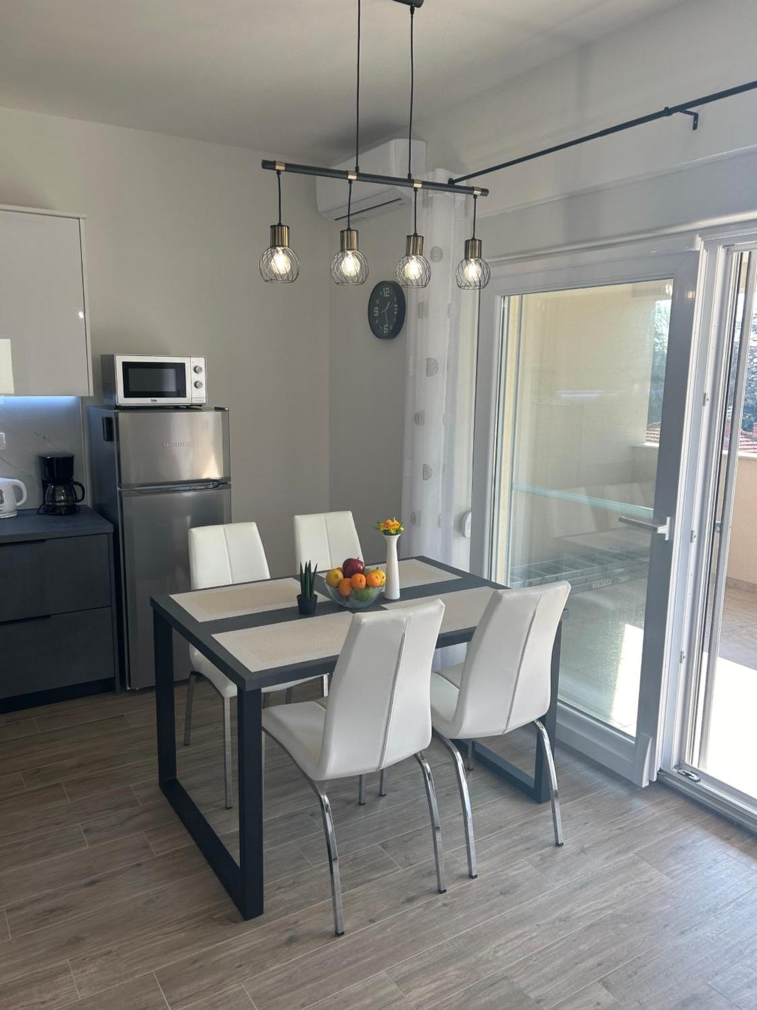 Apartments Elena & Lana Zadar Ngoại thất bức ảnh